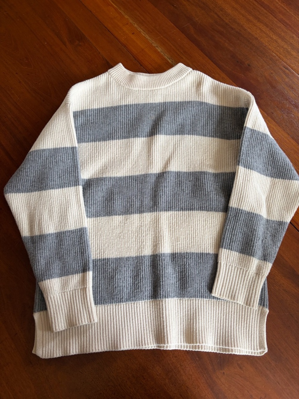 Zara Kids Crewneck Sweater in Cream and Blue Stripes